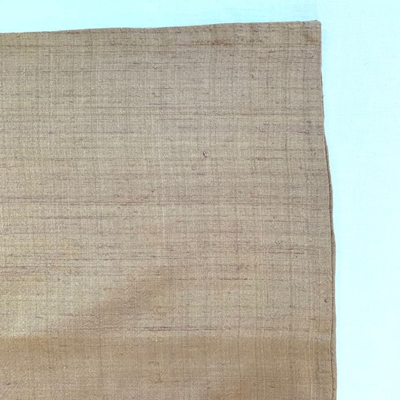 22” x 22” Brown/purple handwoven silk pillow case - Picture 4 of 6